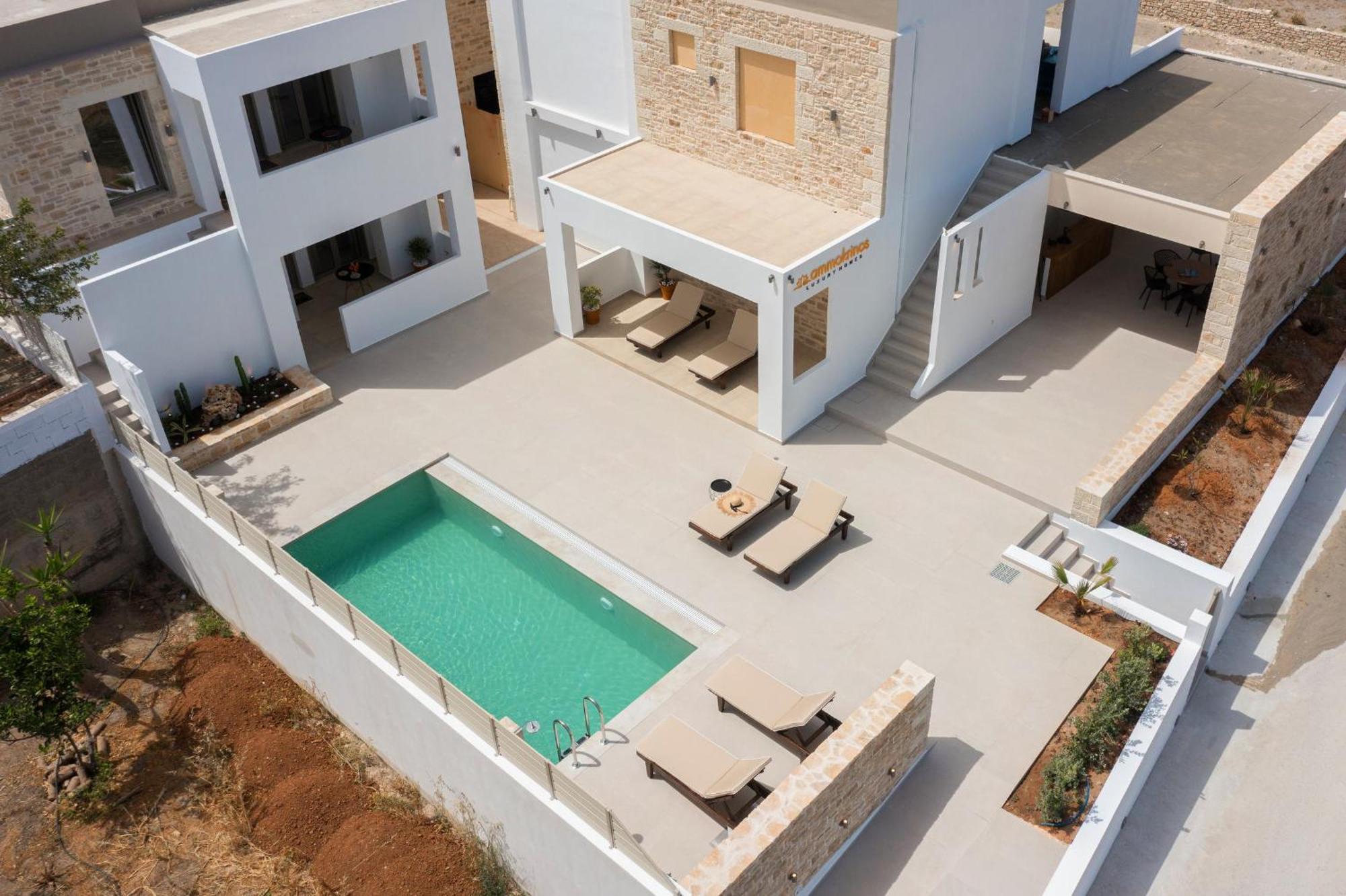 Ammokrinos Luxury Homes,150M From The Beach Kalamaki  Exterior foto